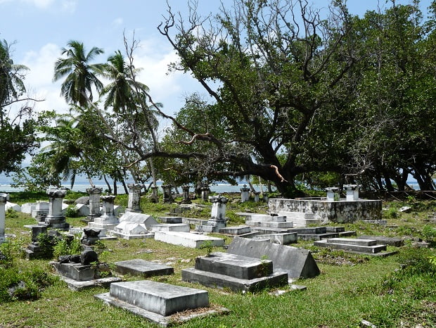 L'Union Estate Friedhof