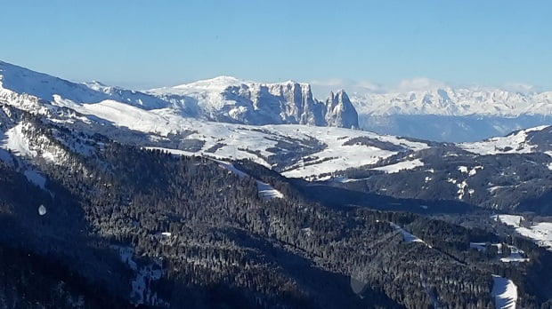 Blick vom Grödner Joch auf die Seiser Alm