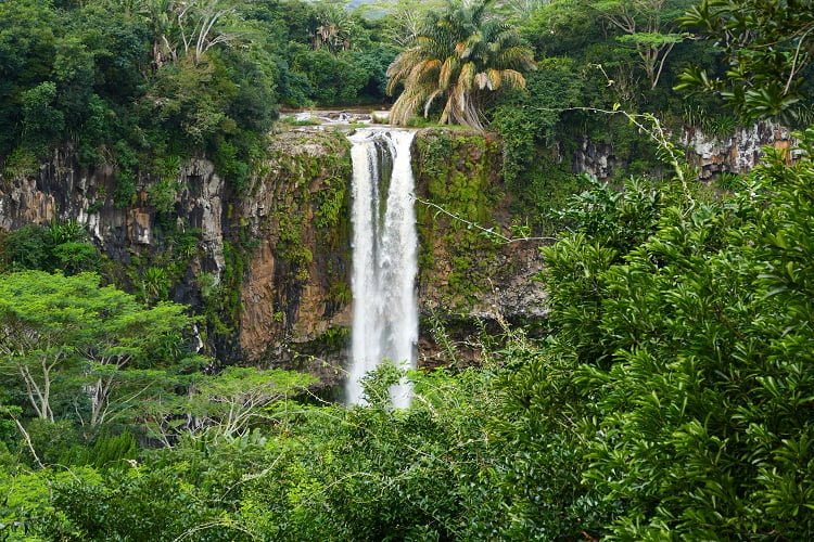 Cascade Chamarel