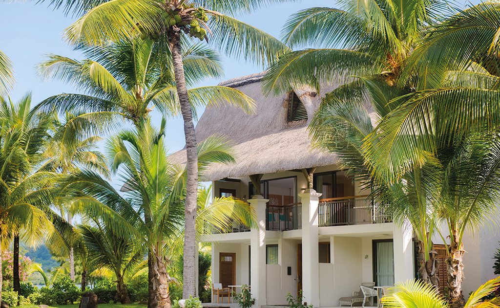 Deluxe und Ocean Beachfront Zimmer im Beachcomber Hotel auf Mauritius