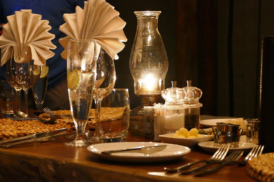 "Dinner Settler's Drift Kariega Game Reserve