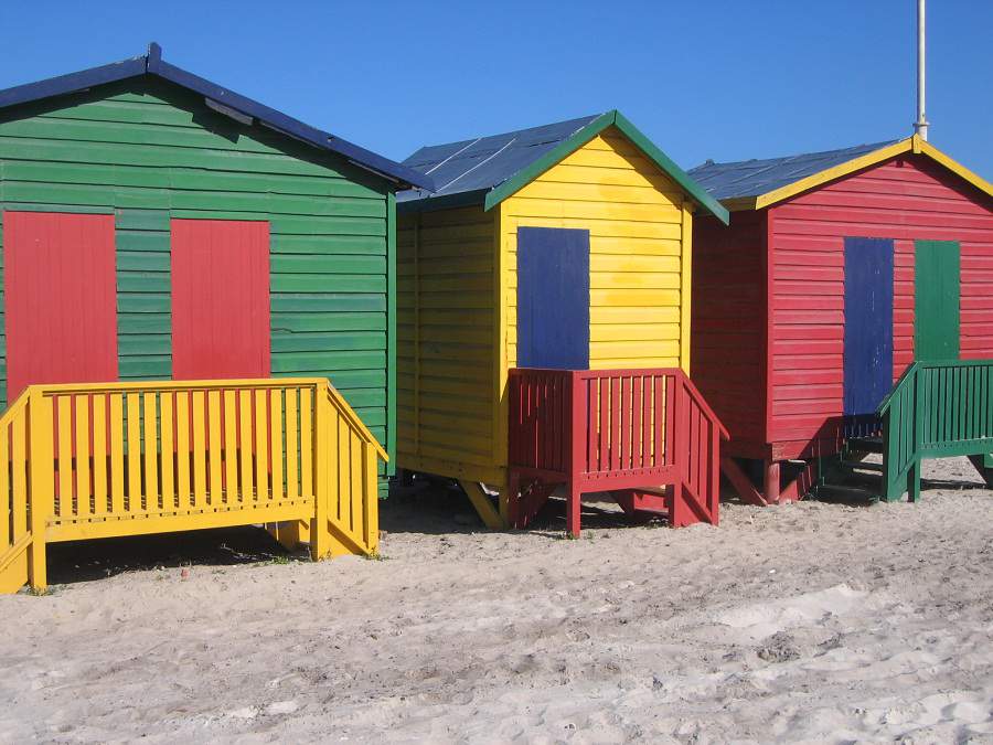 Badehäuschen in Muizenberg bei Kapstadt