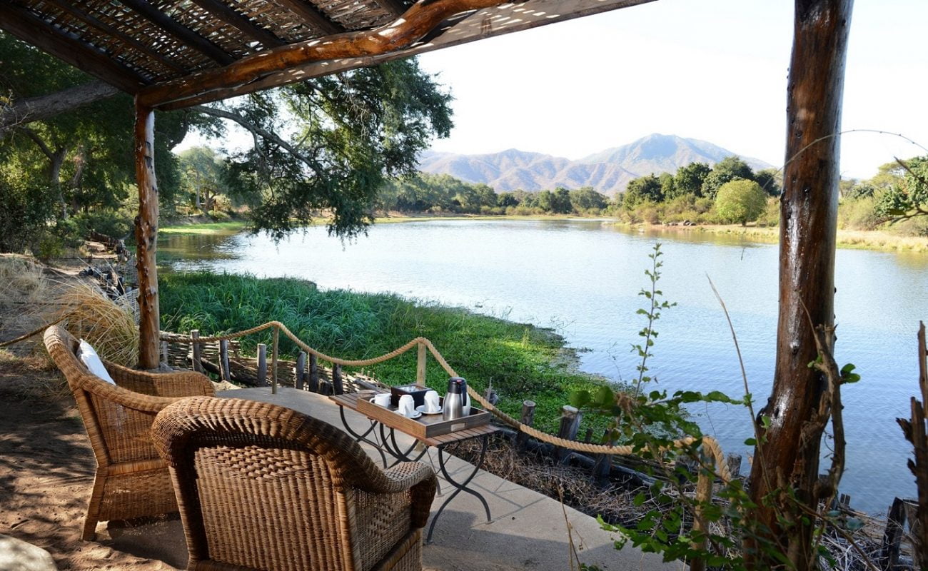 Blicken Sie von Ihrem Zelt auf den Lower Zambezi