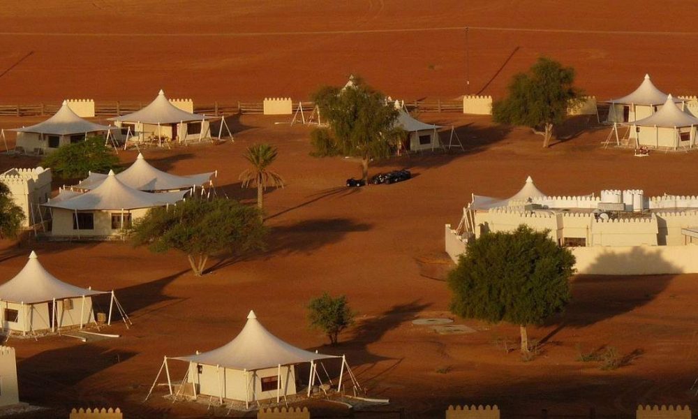 Desert Night Camp in den Wahiba Sands im Oman - buchen Sie das Luxuscamp mit Genuss Touren