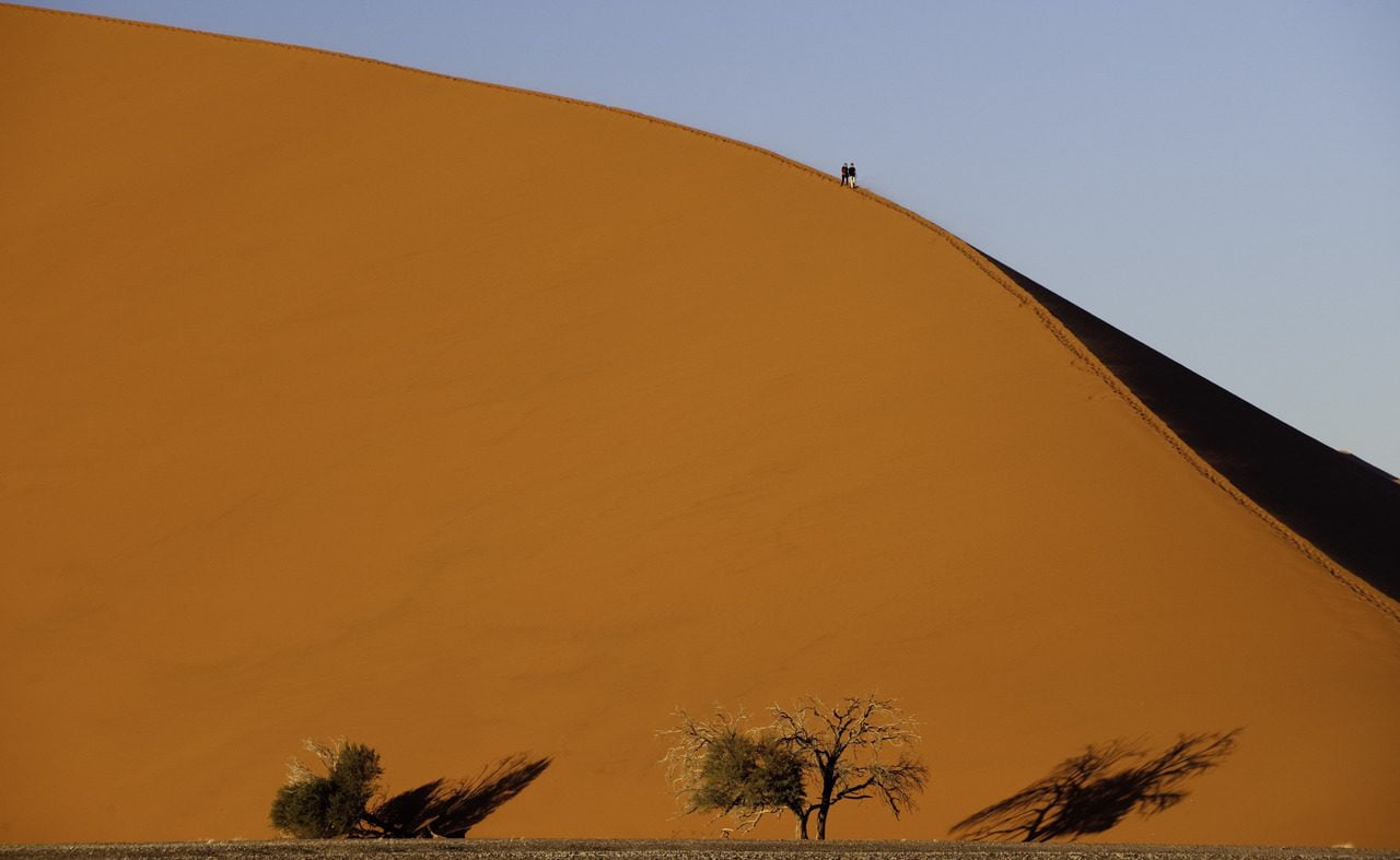 Sossusvlei darf bei einer Mietwagenrundreise in Namibia nicht fehlen