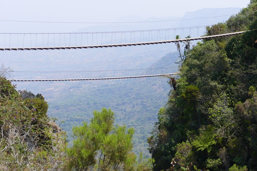 Skywalk und Szipline Mtarazi Falls