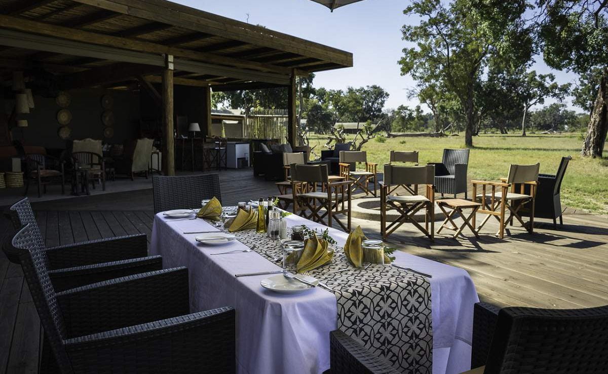 Essen im Freien im Hawange Camp