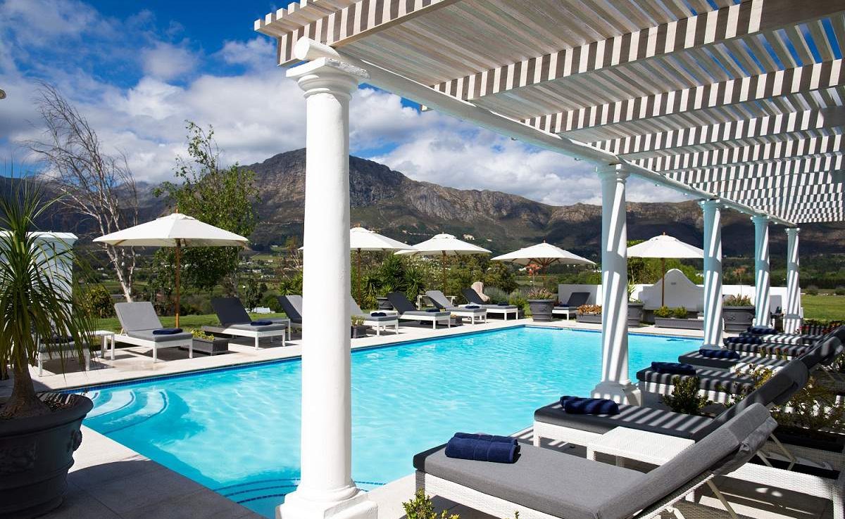 Pool von Sir Richard Bransons Hotel