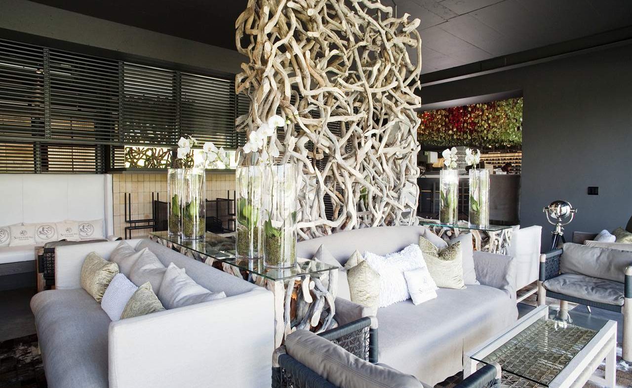 Steenberg Restaurant Bistro Sixteen82 Weinproben Bereich Das moderne Restaurant des Steenberg Hotels