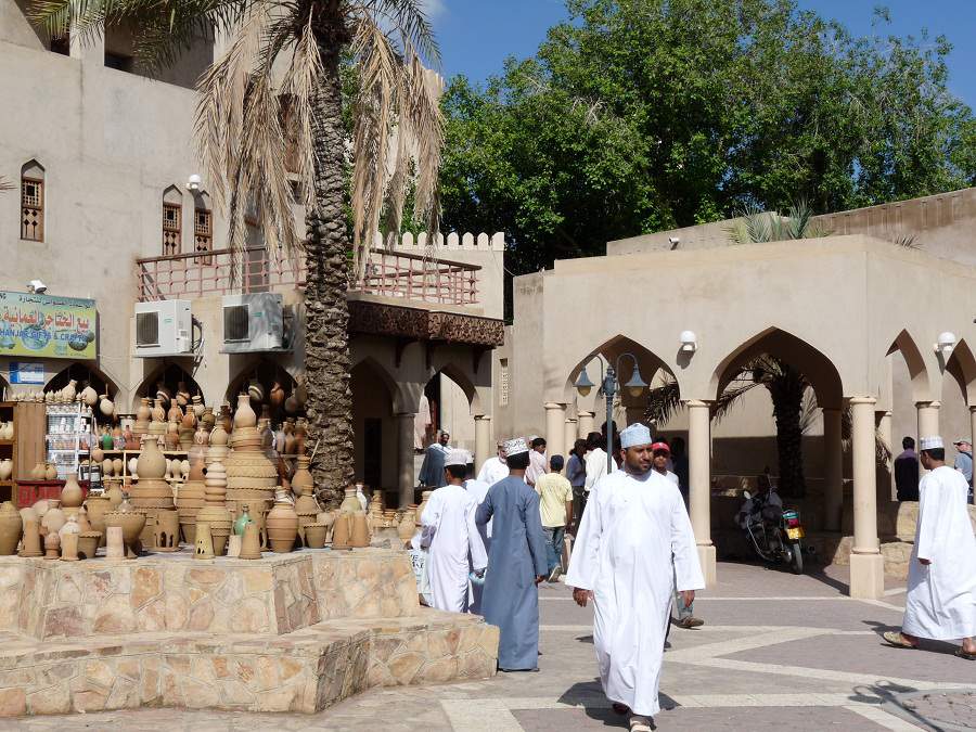 Eingang zum Souq in Nizwa