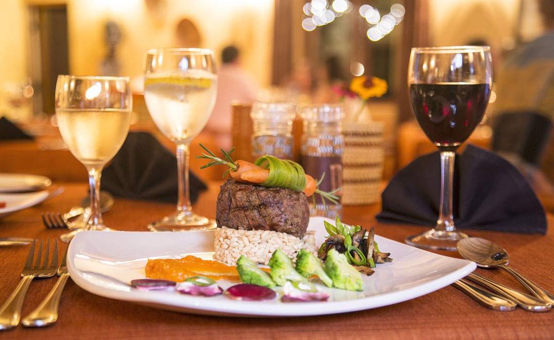 Abendessen in Montusi