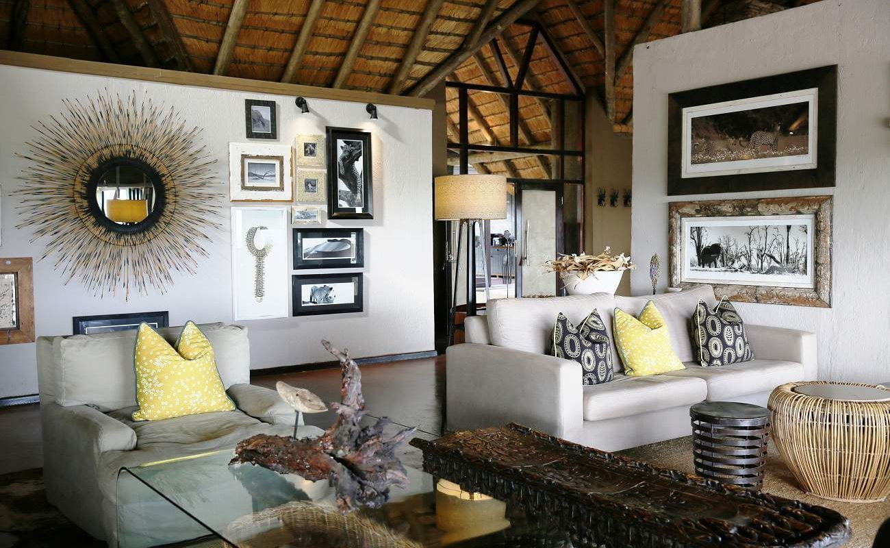 Lounge der Luxuslodge im privaten Game Reserve in KwaZulu Natal