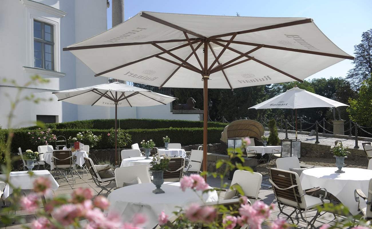Terrasse der Brasserie Louise