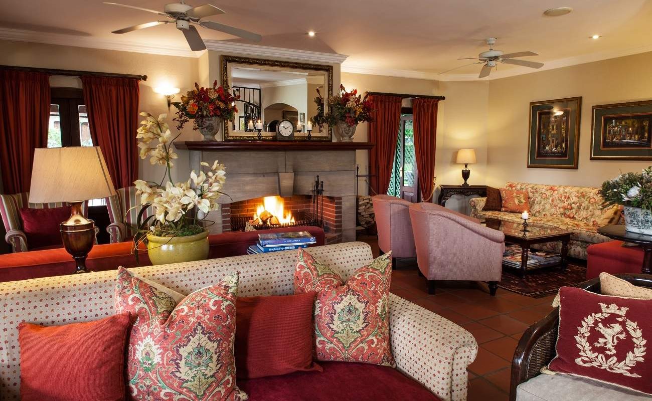 Lounge von Oliver's Restaurant & Lodge