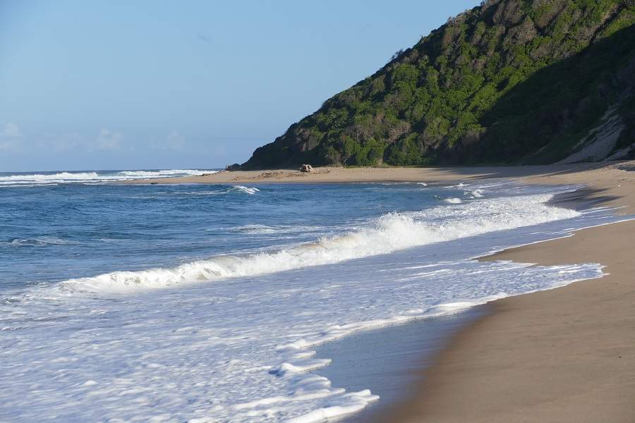 Strand der Thonga Beach Lodge bei Mabibi