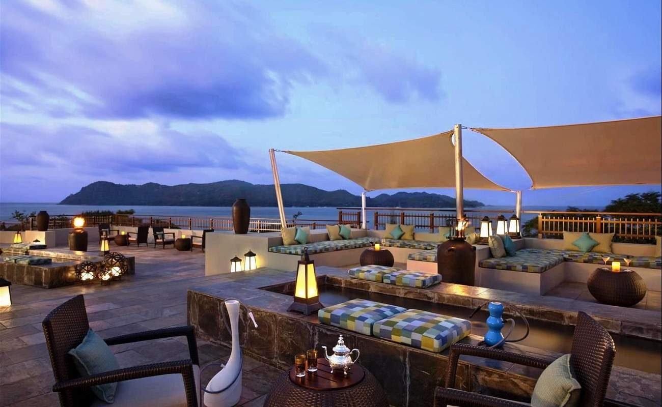 Takamaka Terrace Lounge