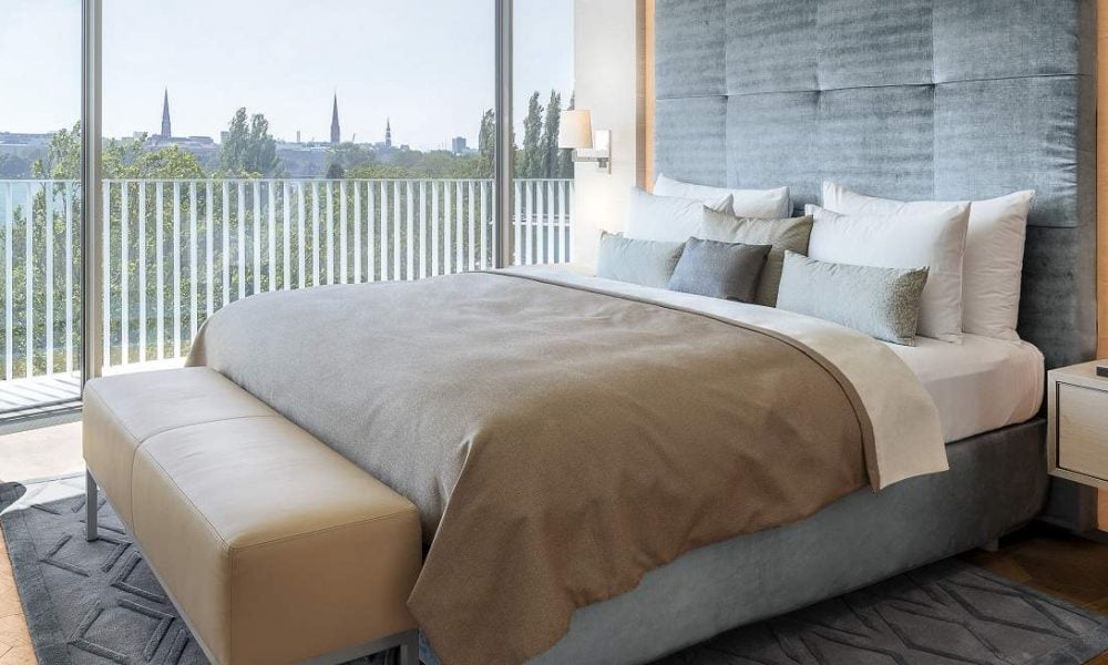 Lakeside Luxury im The Fontenay Hamburg