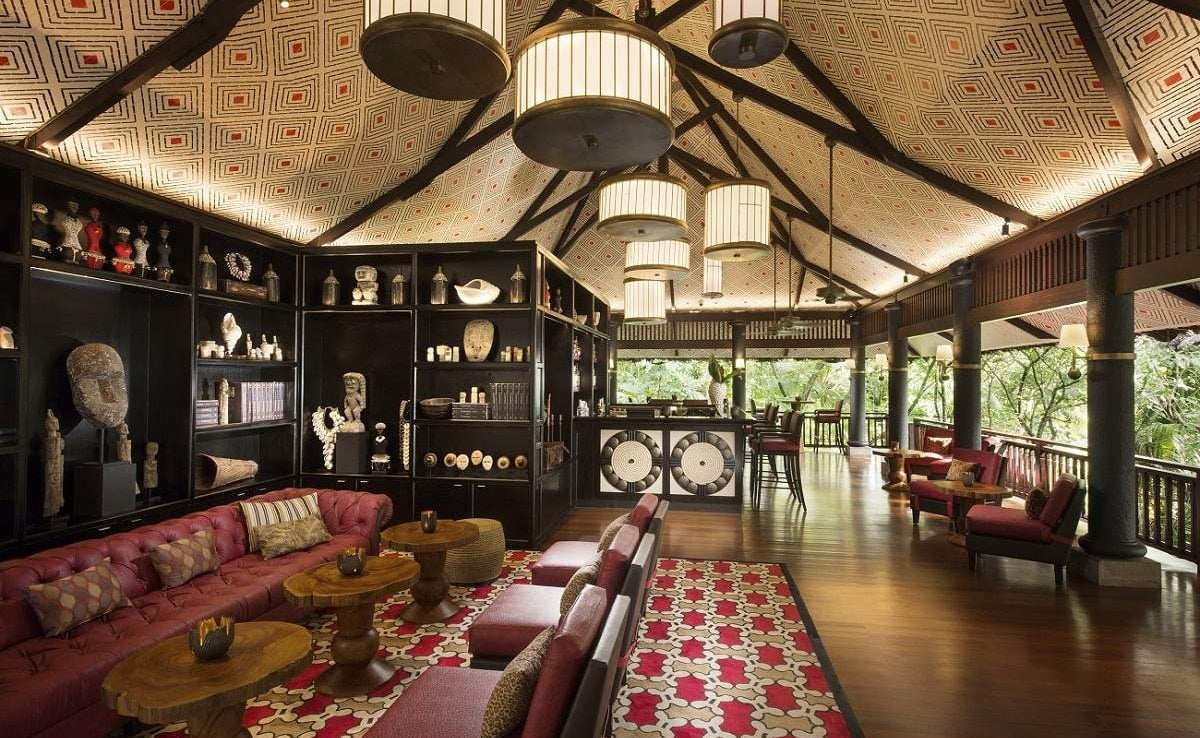 Huna Bar des Luxushotels auf Praslin