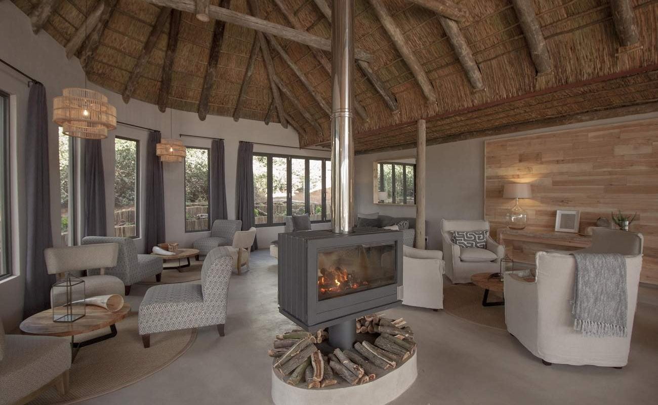 Lounge der Bukela Lodge in Amakhala