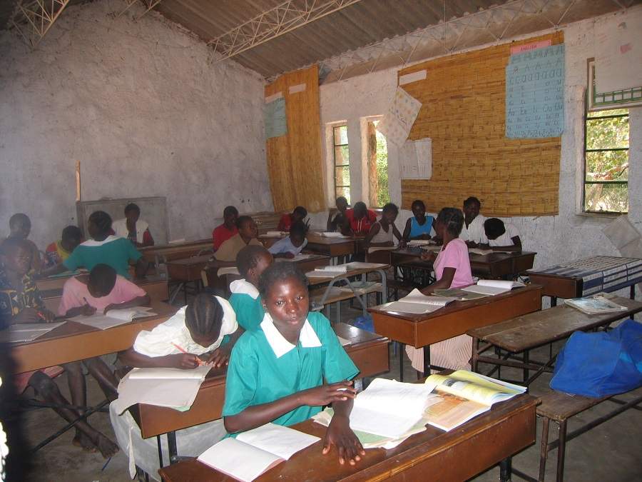 Schulbesuch in Sambia