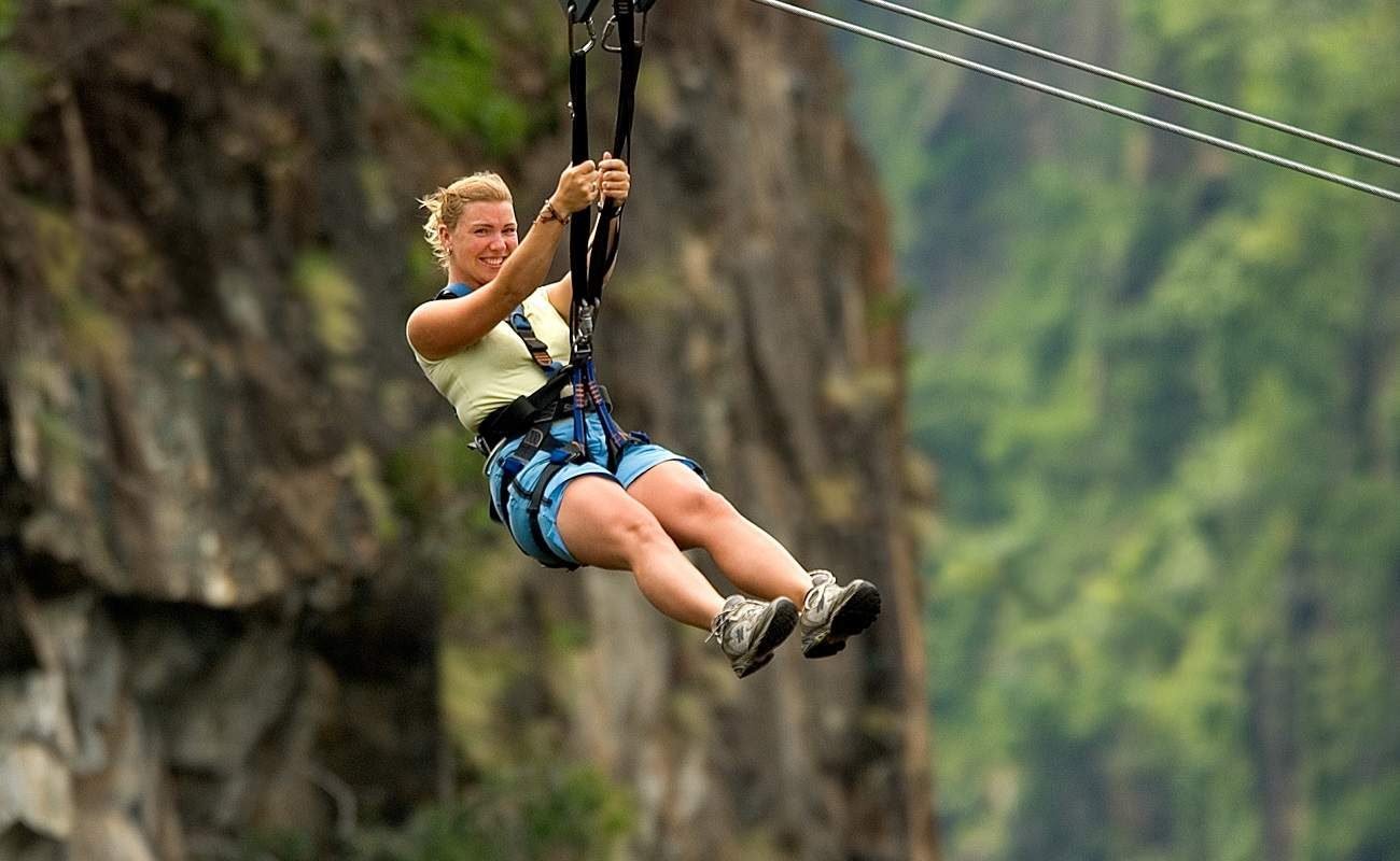 Ziplining an den Viktoriafällen