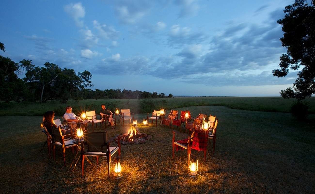 Stimmungsvolle Abende am Lagerfeuer in der Masai Mara
