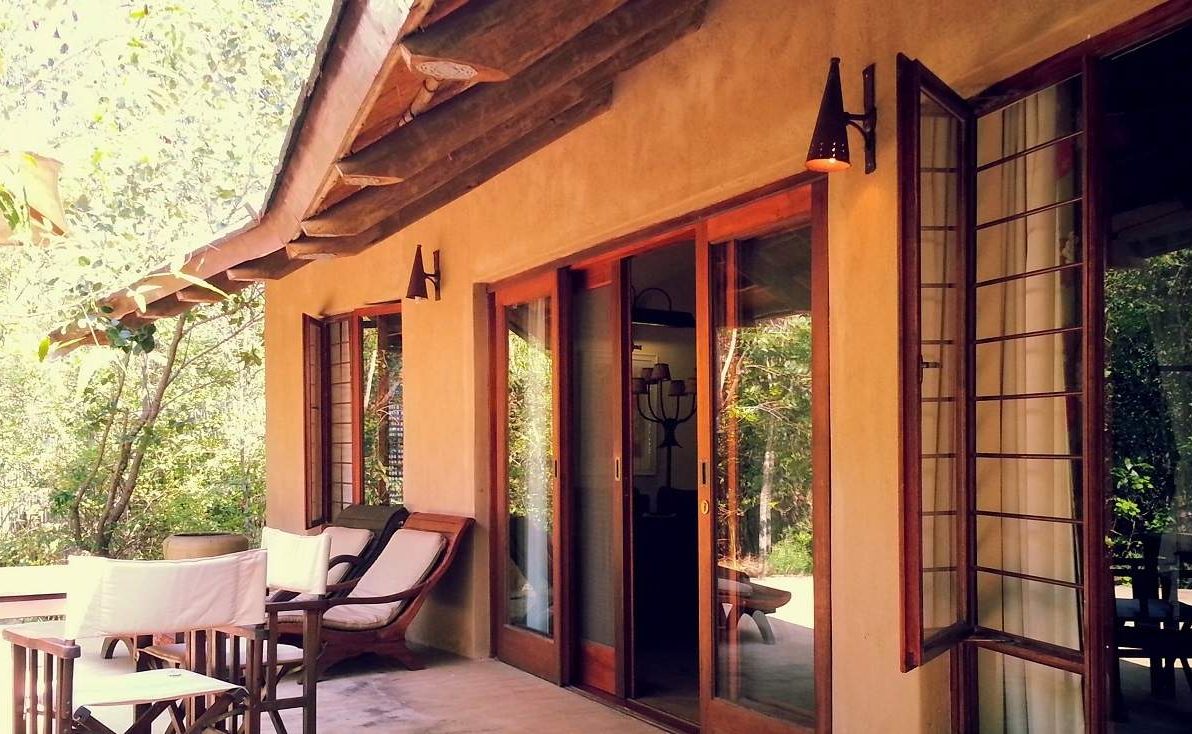 Tanamera Luxury Chalet 7 Veranda Luxury Chalet von Tanamera – Veranda