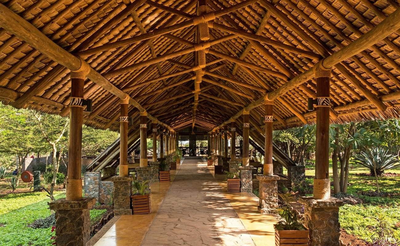 Eingang zur Lake Manyara Kilimamoja Lodge