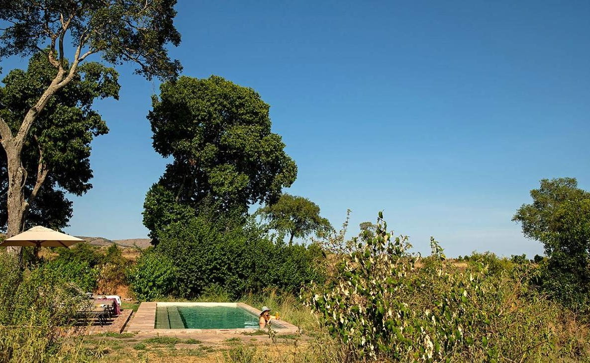 Der kleine Infinity Pool mit Blick auf die Masai Mara