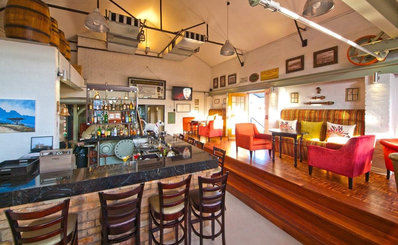 Bar Turbine Boutique Hotel