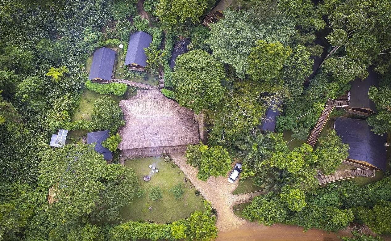 Luftaufnahme der Buhoma Lodge