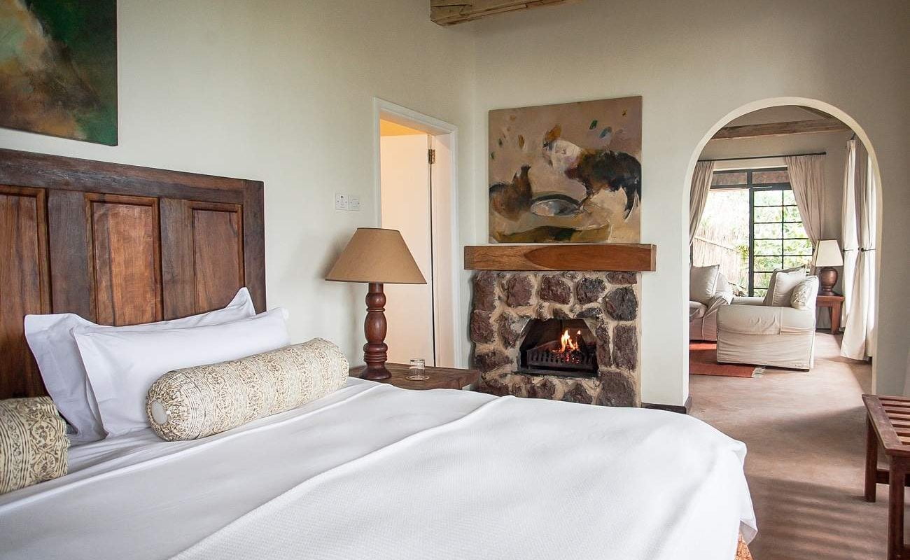 Schlafzimmer und Wohnzimmer einer Cottage in Clouds