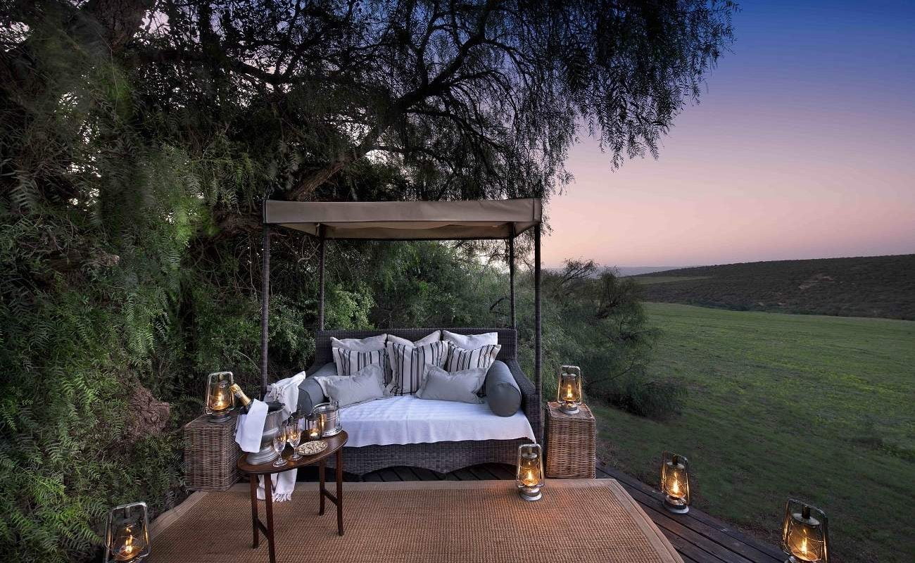 Sundowner im Gorah Elephant Camp