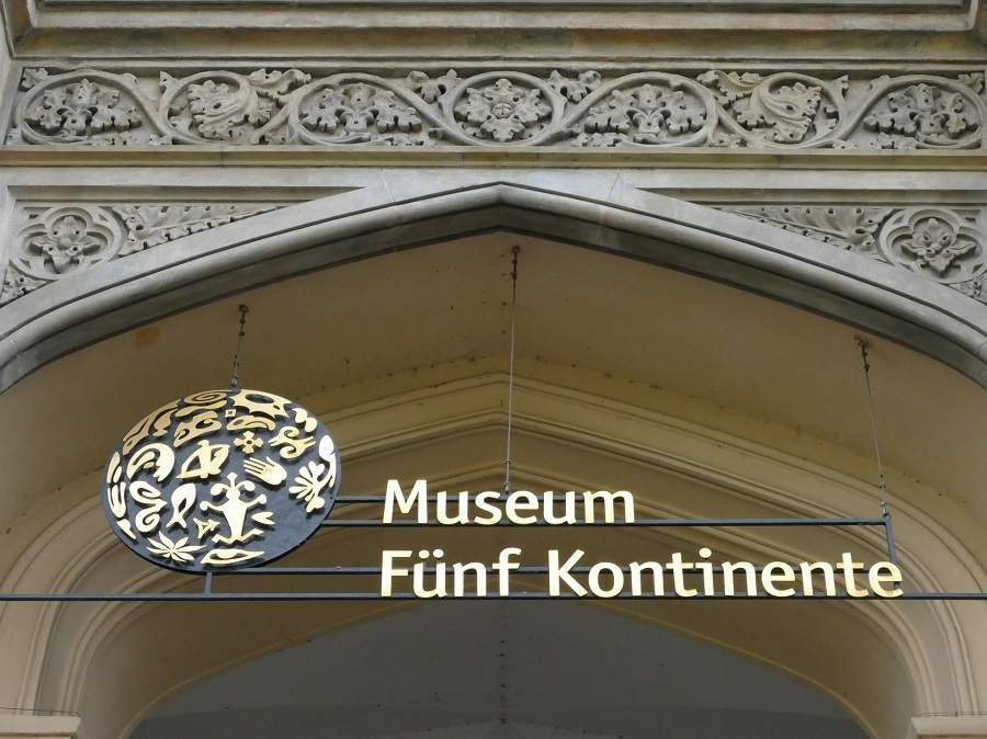 Museum Fünf Kontinente Eingang