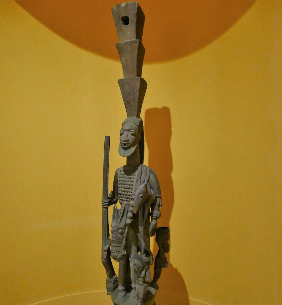 Yoruba Pfosten
