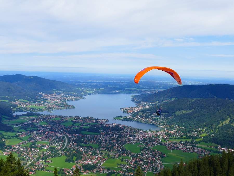 Paraglider am Tegernsee