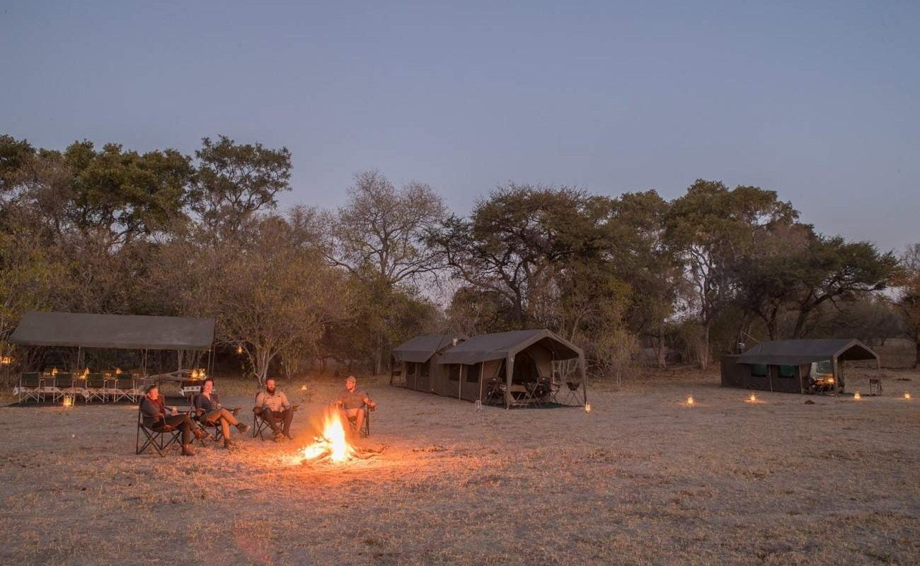 Sundowner im mobilen Camp von Letaka