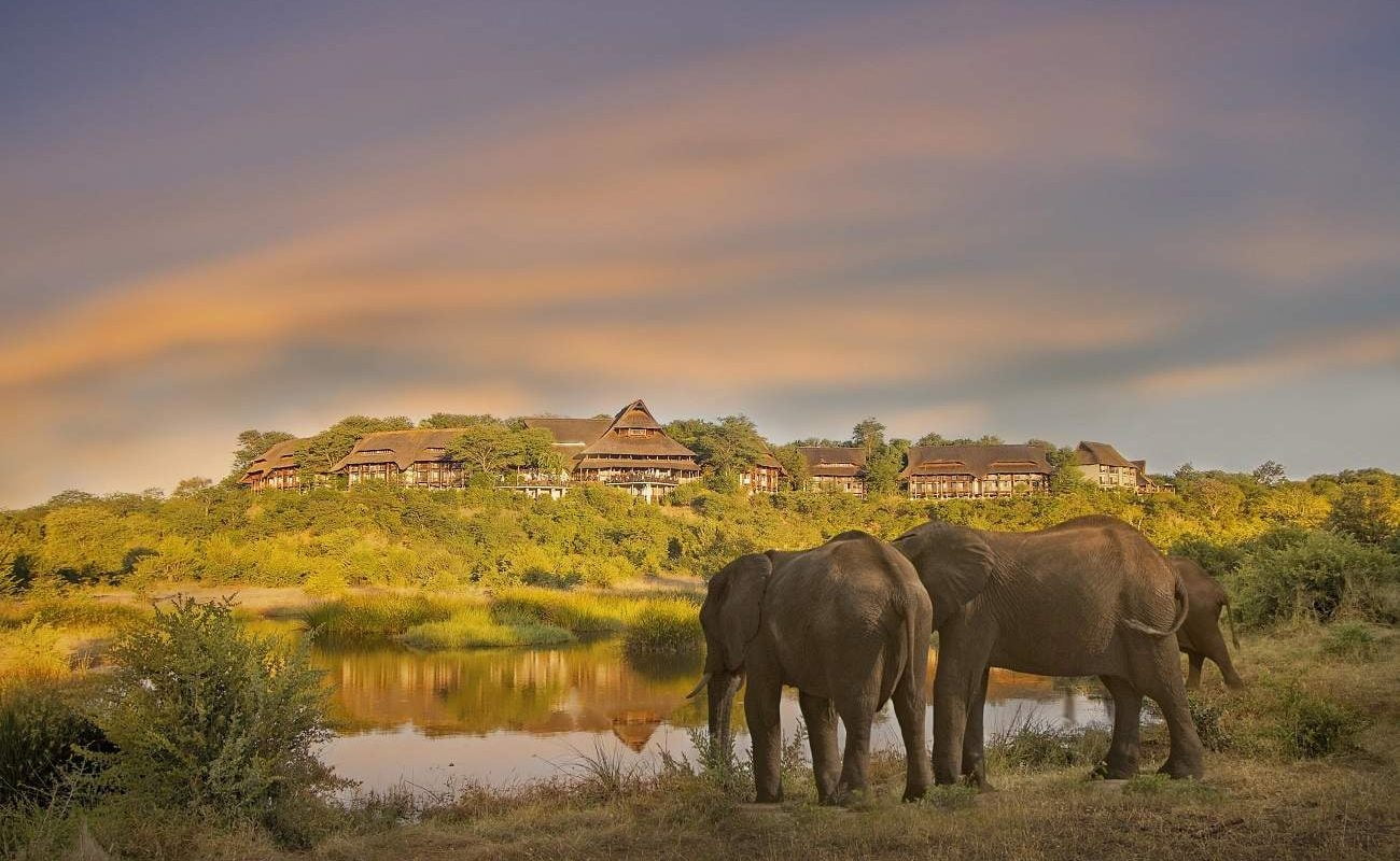 Blick auf die Victoria Falls Lodge