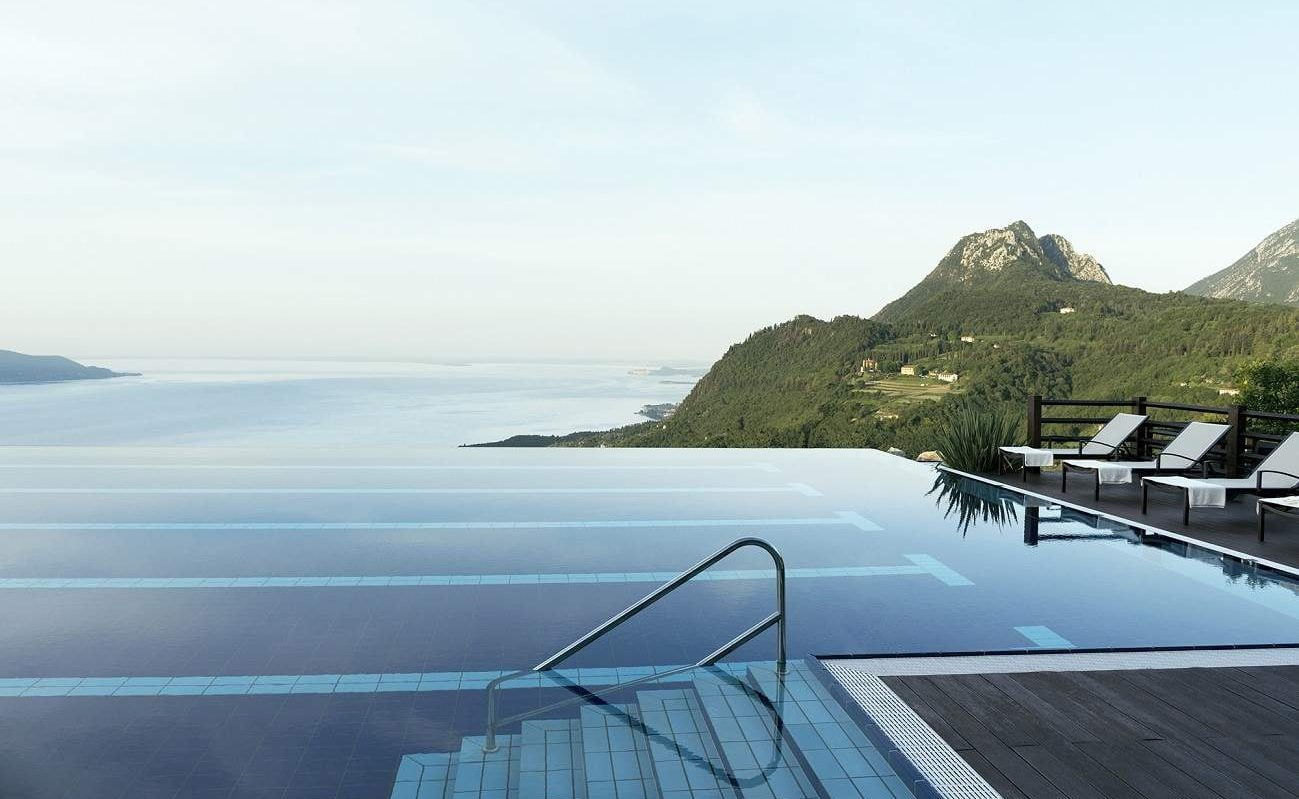 Infinity Pool des Lefay Resort & Spa Lago di Garda