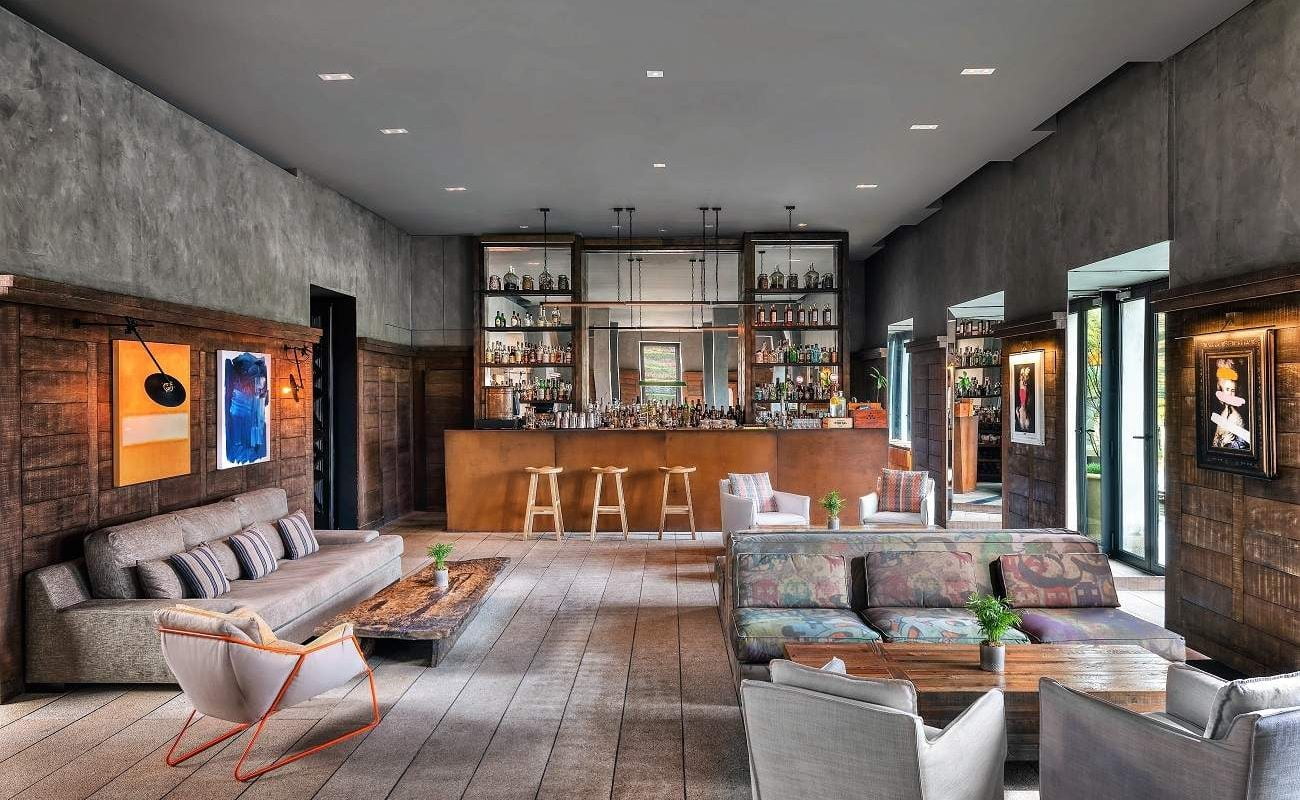 Lounge Bar im Six Senses Douro Valley
