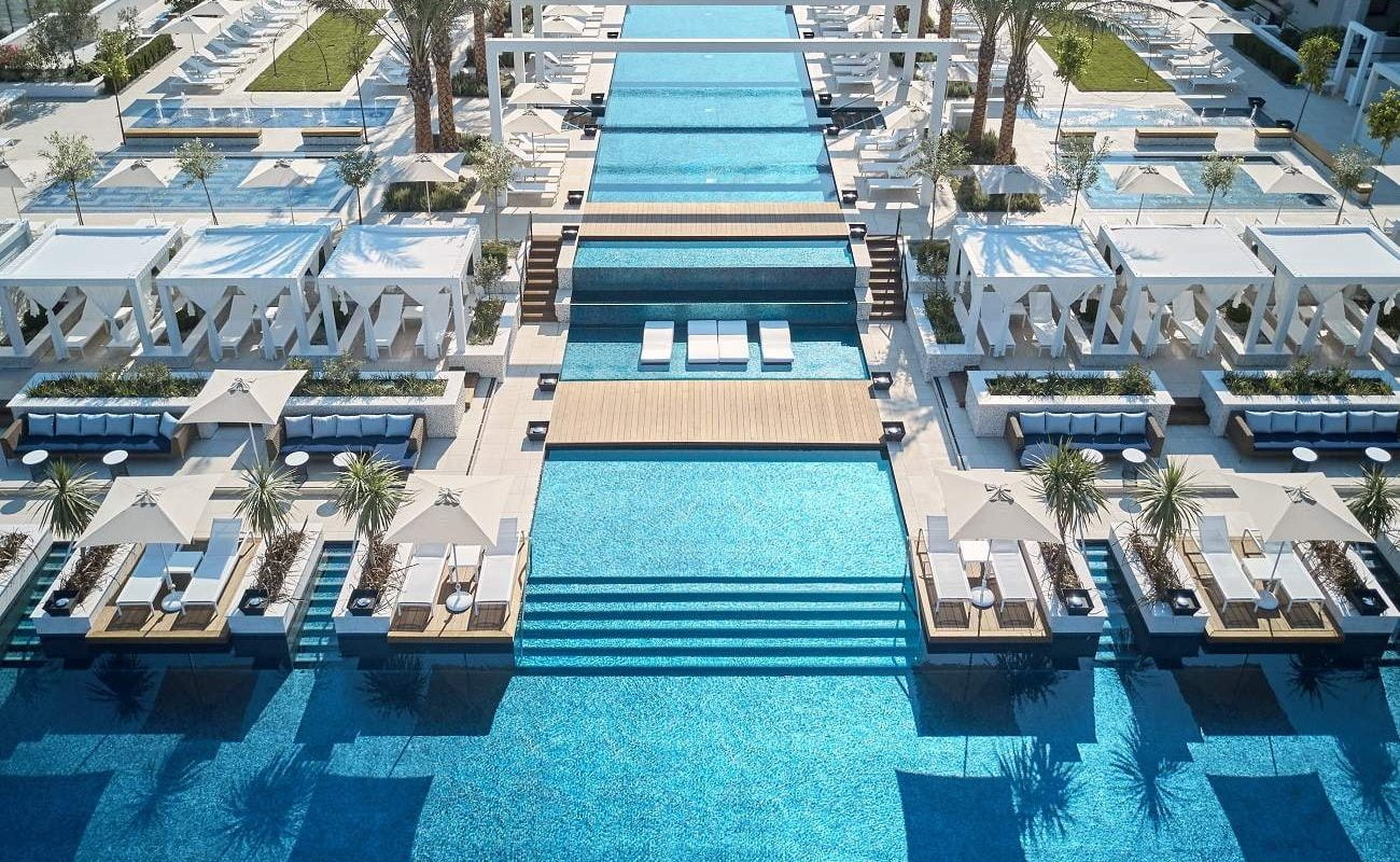 Pool Club Regent Porto Montenegro