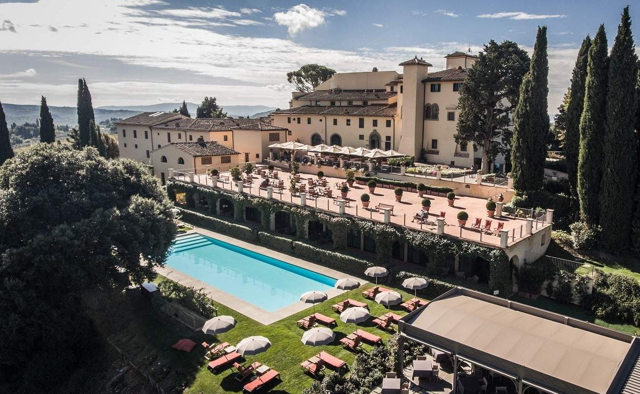 Castello del Nero - Pool, Garten, Haupthaus
