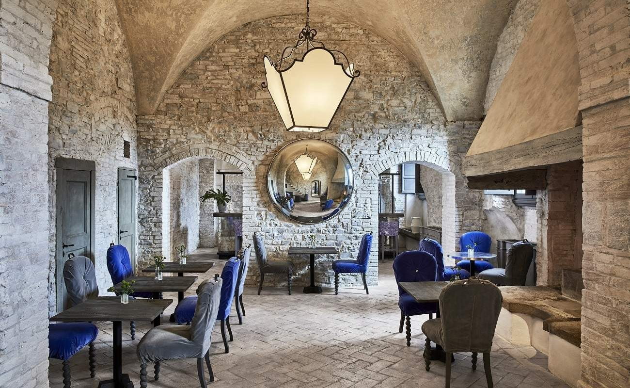 La Taverna Restaurant, COMO Toskana
