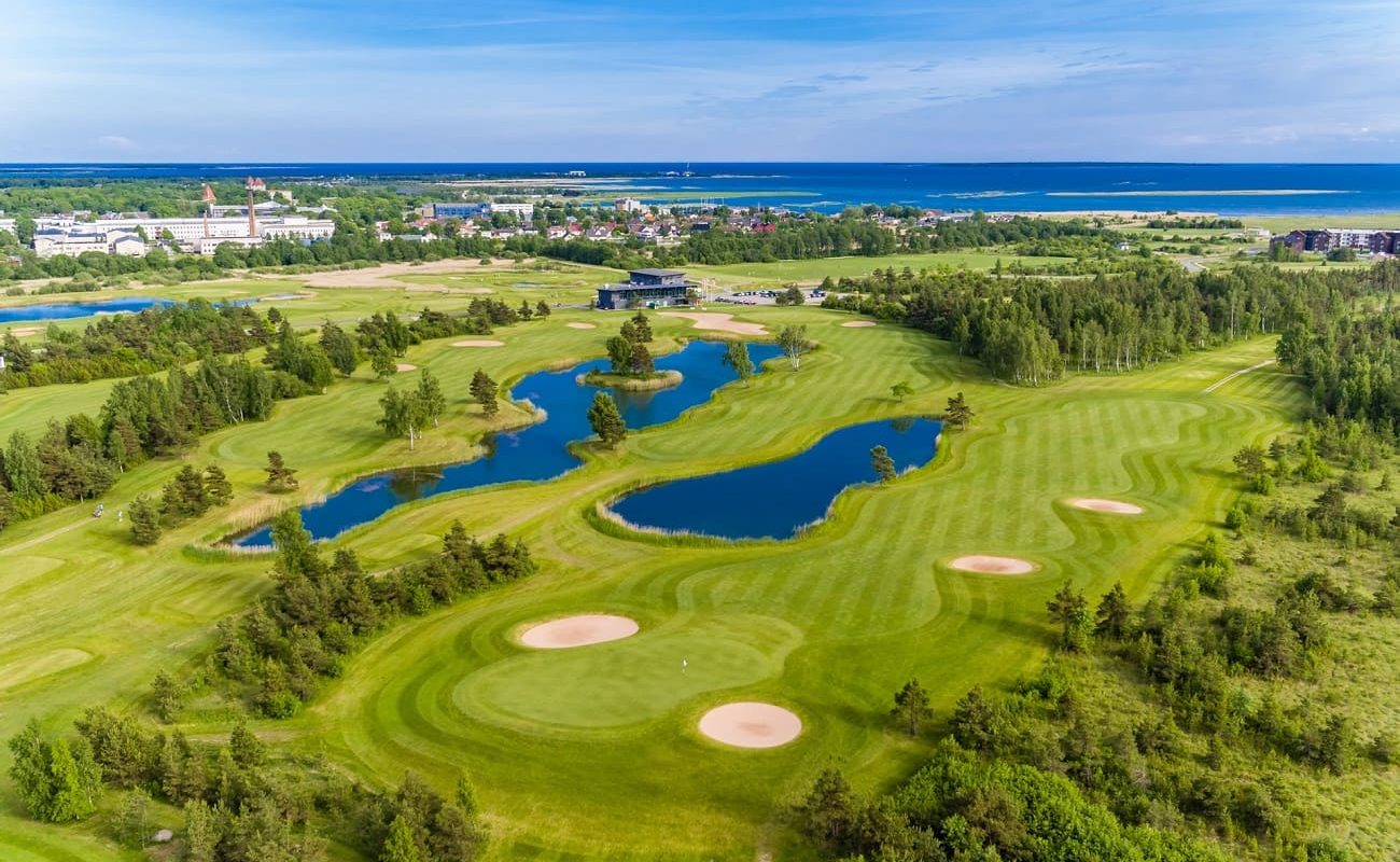 Golfplatz auf Sooomaa