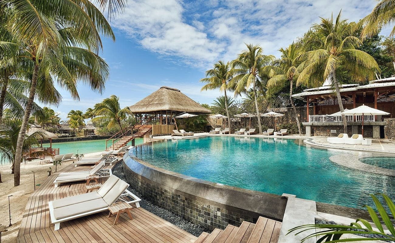 Hauptpool des Paradise Cove Boutique Hotels