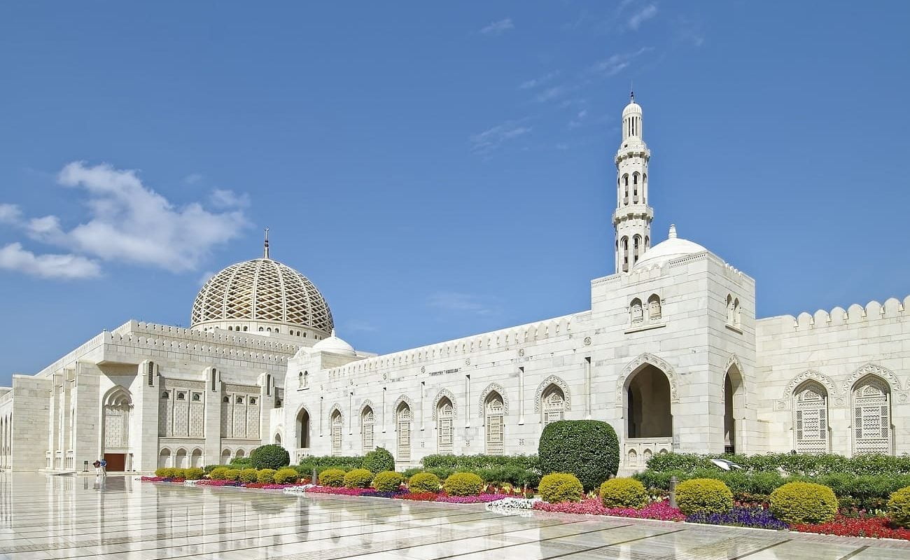Sultan Qaboos Moschee - eine der Highlights der Rundreise Oman Deluxe