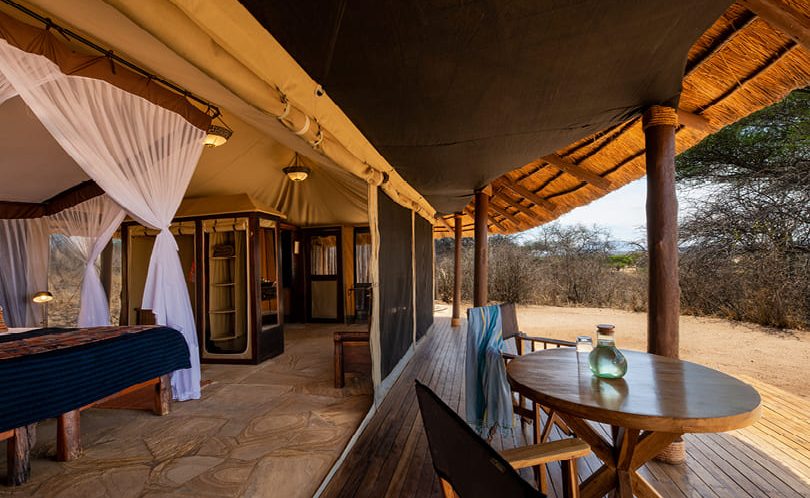 Zelt mit Veranda im Olivers Camp