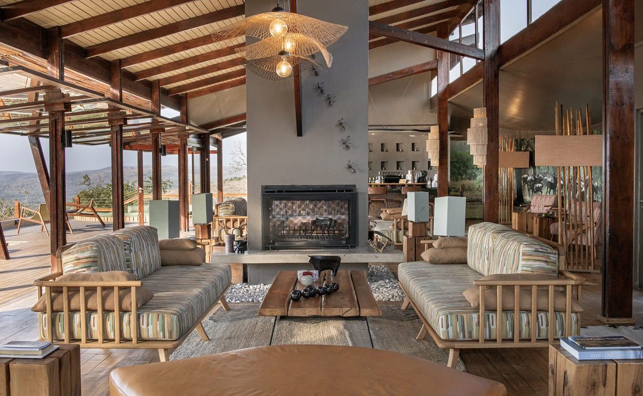 Rhino Ridge Safari Lodge Lounge Lounge der Rhino Ridge Safari Lodge im Hluhluwe