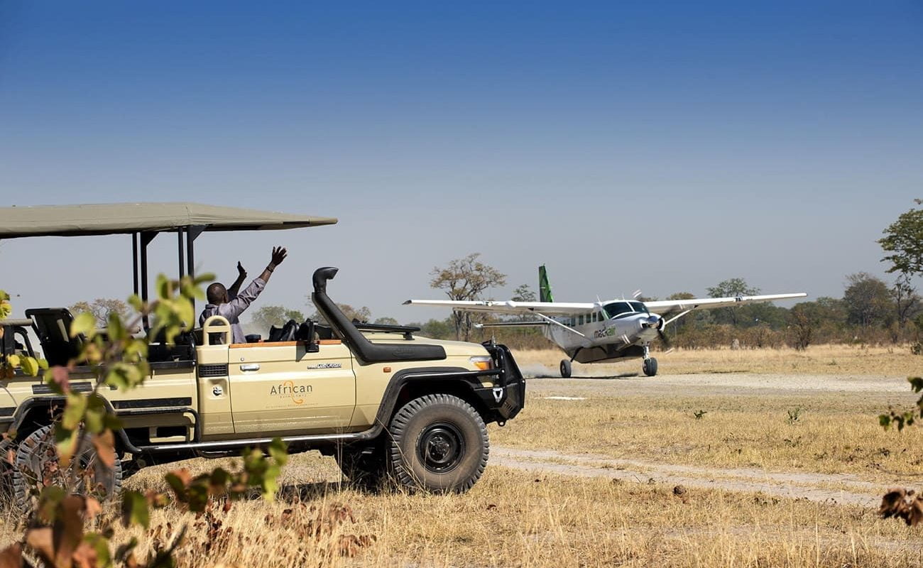 Flugsafari Linyanti - Khwai - Okavango Delta Sportflugzeug Ankunft mit dem Sportflugzeug in Botswana