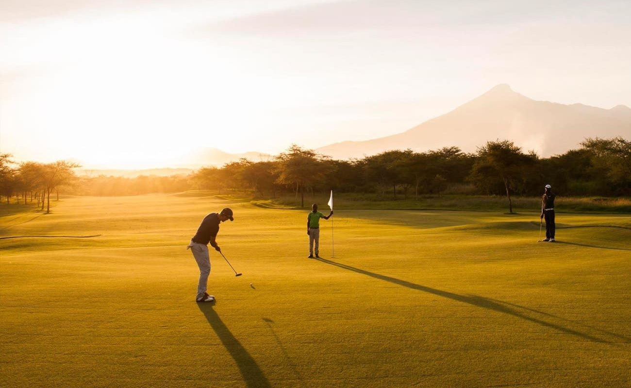 Siringit Villa Golfspielen Golfspielen mit Blick auf den Kilimanjaro